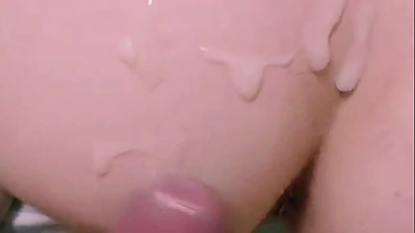Stepbrother fucked and cummed right on his stepsister’s pussy after college