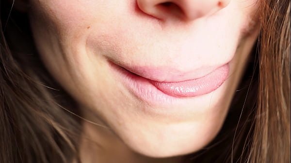 My friend’s girlfriend let me cum in her tight ass